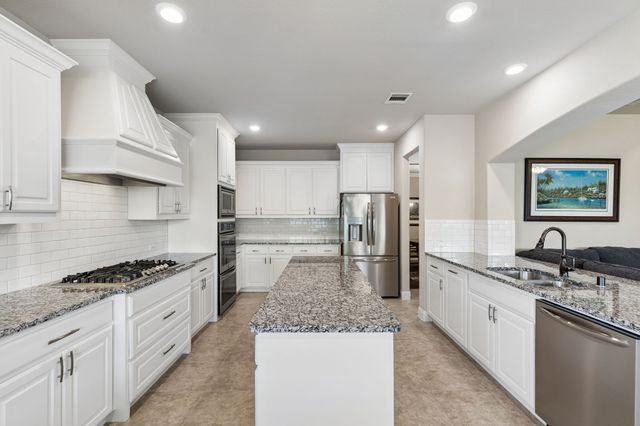 748 Sandbox Drive, Little Elm, TX 76227