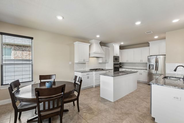 748 Sandbox Drive, Little Elm, TX 76227