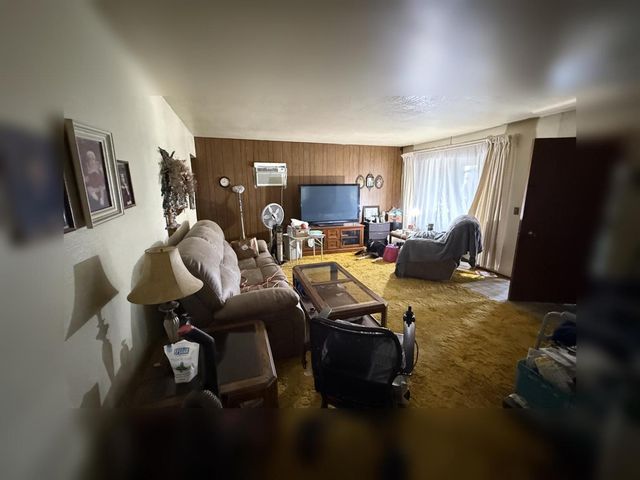 451 S Coolidge Ave, Stockton, CA 95215