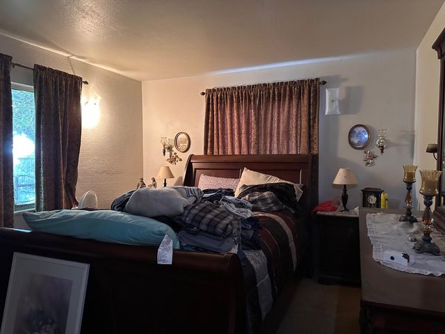 451 S Coolidge Ave, Stockton, CA 95215