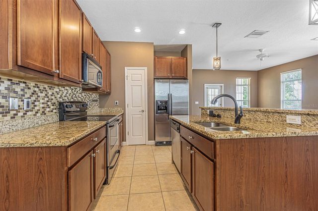 4511 LEGACY PARK DRIVE, Tampa, FL 33611