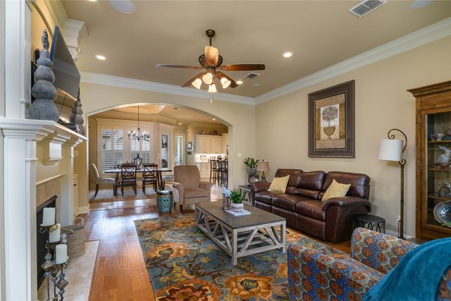 306 Cranbrook Court, Bossier City, LA 71111