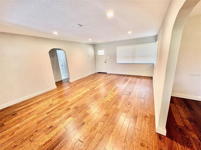 438 LAKEVIEW AVENUE, Winter Park, FL 32789