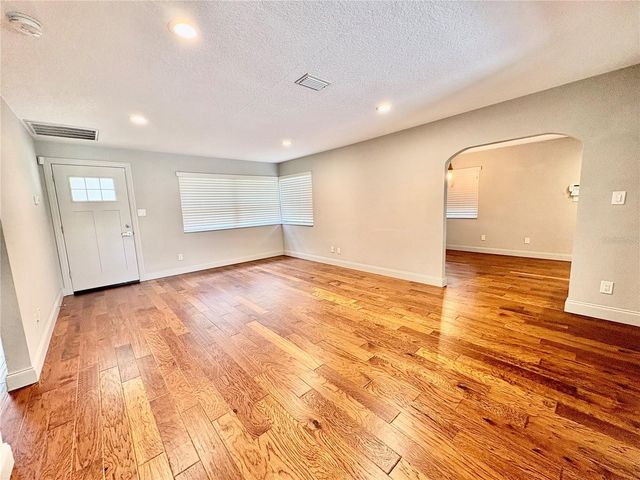 438 LAKEVIEW AVENUE, Winter Park, FL 32789