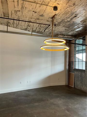 881 Memorial Drive SE 109, Atlanta, GA 30316