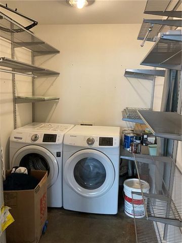 881 Memorial Drive SE 109, Atlanta, GA 30316