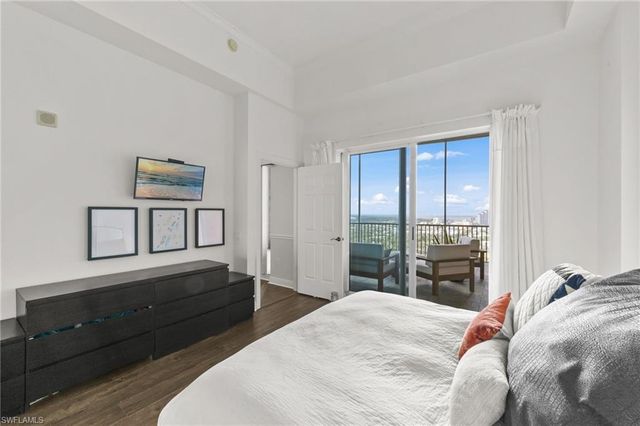 2743 1st ST 2703, Fort Myers, FL 33916