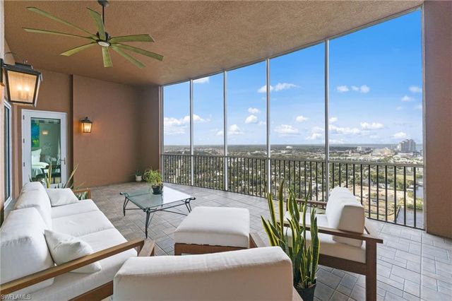 2743 1st ST 2703, Fort Myers, FL 33916