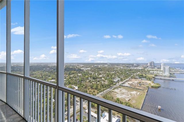 2743 1st ST 2703, Fort Myers, FL 33916