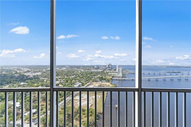 2743 1st ST 2703, Fort Myers, FL 33916