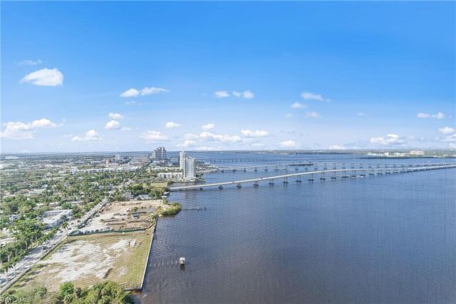 2743 1st ST 2703, Fort Myers, FL 33916