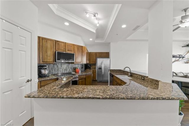 2743 1st ST 2703, Fort Myers, FL 33916