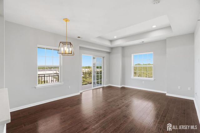 648 W Strassel Way, South Plainfield, NJ 07080