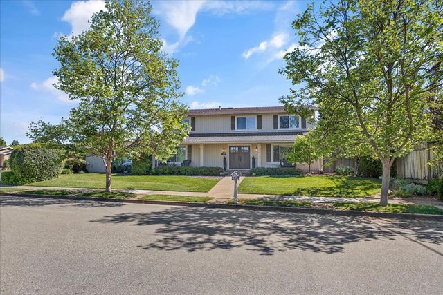 670 Roble Drive, Morgan Hill, CA 95037