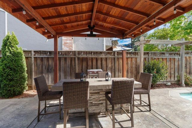 670 Roble Drive, Morgan Hill, CA 95037