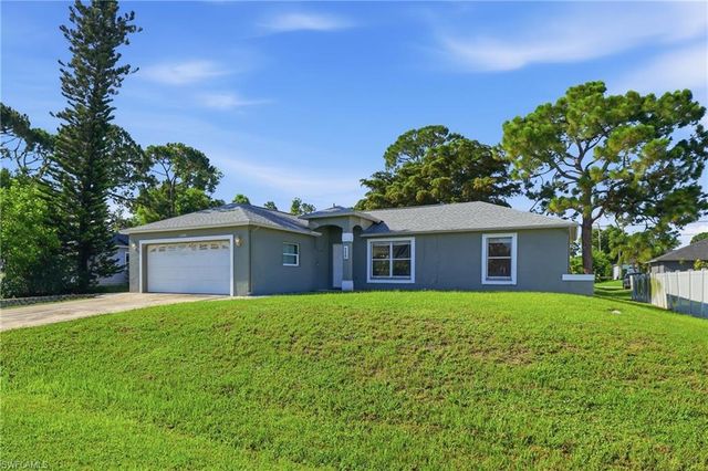 8346 Bamboo RD, Fort Myers, FL 33967