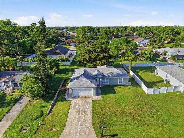 8346 Bamboo RD, Fort Myers, FL 33967
