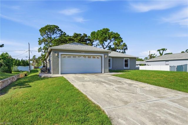8346 Bamboo RD, Fort Myers, FL 33967