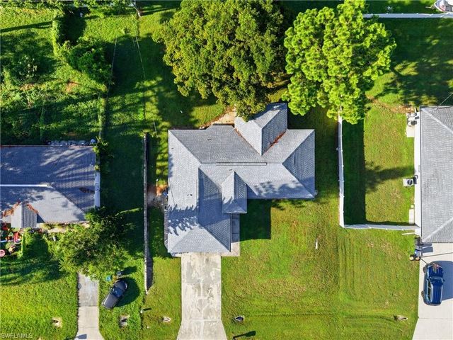 8346 Bamboo RD, Fort Myers, FL 33967
