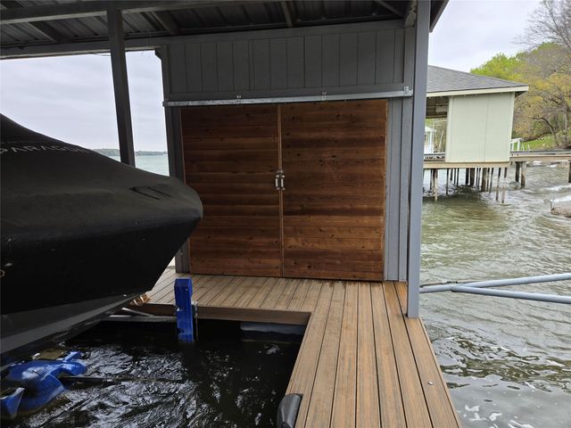 2067 Chaparral Drive, Gainesville, TX 76240