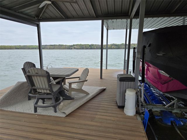 2067 Chaparral Drive, Gainesville, TX 76240