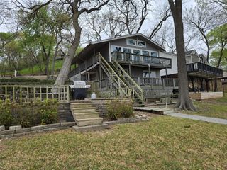 2067 Chaparral Drive, Gainesville, TX 76240