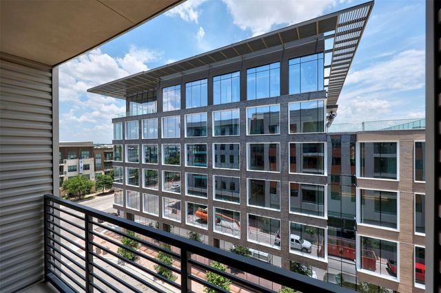 1701 Simond Ave 411, Austin, TX 78723