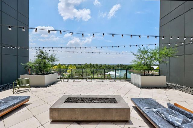 1701 Simond Ave 411, Austin, TX 78723