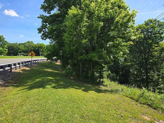 5413 Cookeville Hwy, Smithville, TN 37166