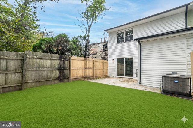 4 MAGNOLIA CT, Sicklerville, NJ 08081