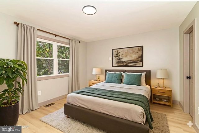 4 MAGNOLIA CT, Sicklerville, NJ 08081