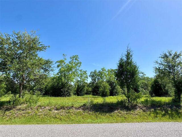 11969 7th St, Santa Fe, TX 77510