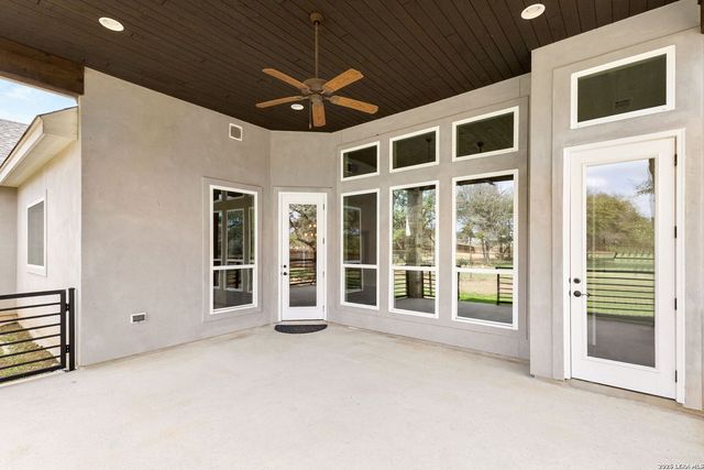 1217 Paladin Trail, Spring Branch, TX 78070