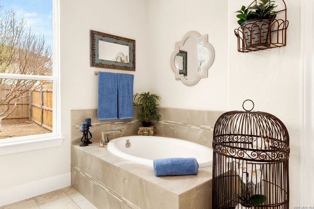 1217 Paladin Trail, Spring Branch, TX 78070