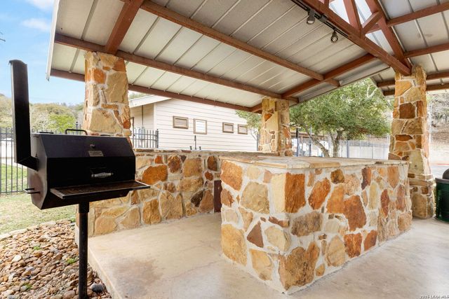 1217 Paladin Trail, Spring Branch, TX 78070