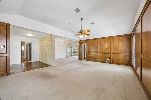 2214 Donegal Court, Deer Park, TX 77536