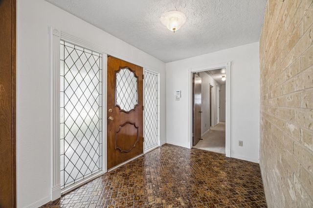 2214 Donegal Court, Deer Park, TX 77536