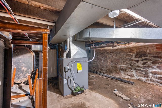 148 Pleasant Street, Enfield, CT 06082