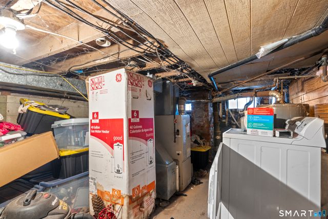 148 Pleasant Street, Enfield, CT 06082