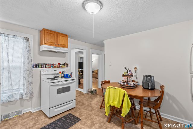 148 Pleasant Street, Enfield, CT 06082