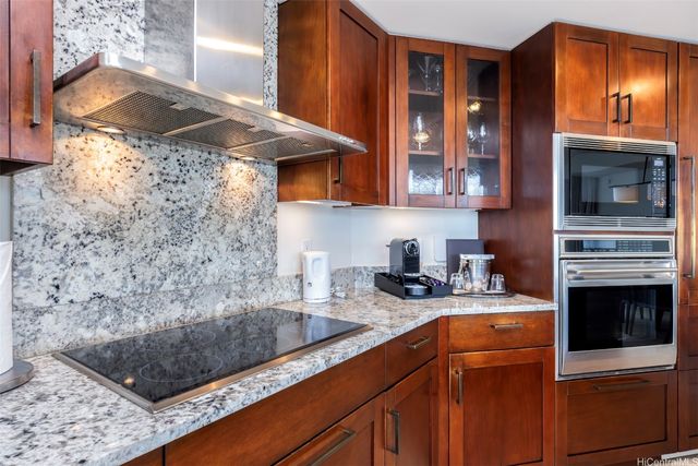 223 Saratoga Road 2410, Honolulu, HI 96815