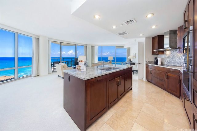 223 Saratoga Road 2410, Honolulu, HI 96815