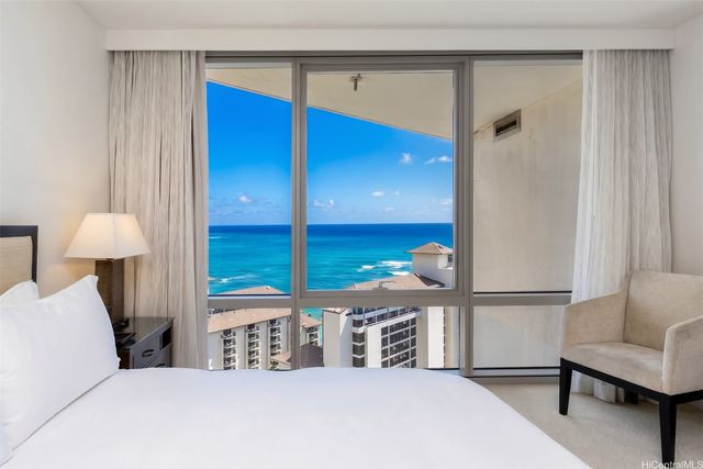 223 Saratoga Road 2410, Honolulu, HI 96815
