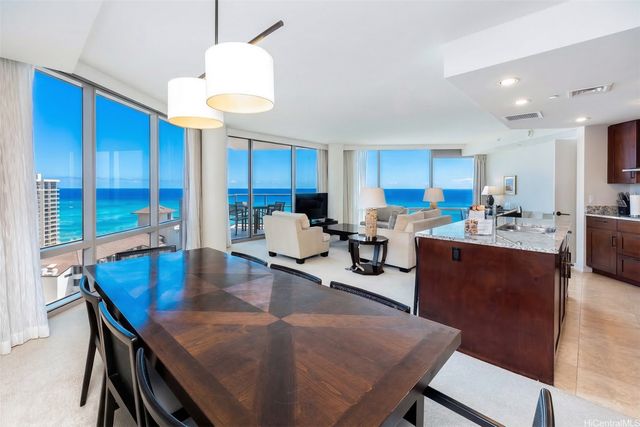 223 Saratoga Road 2410, Honolulu, HI 96815