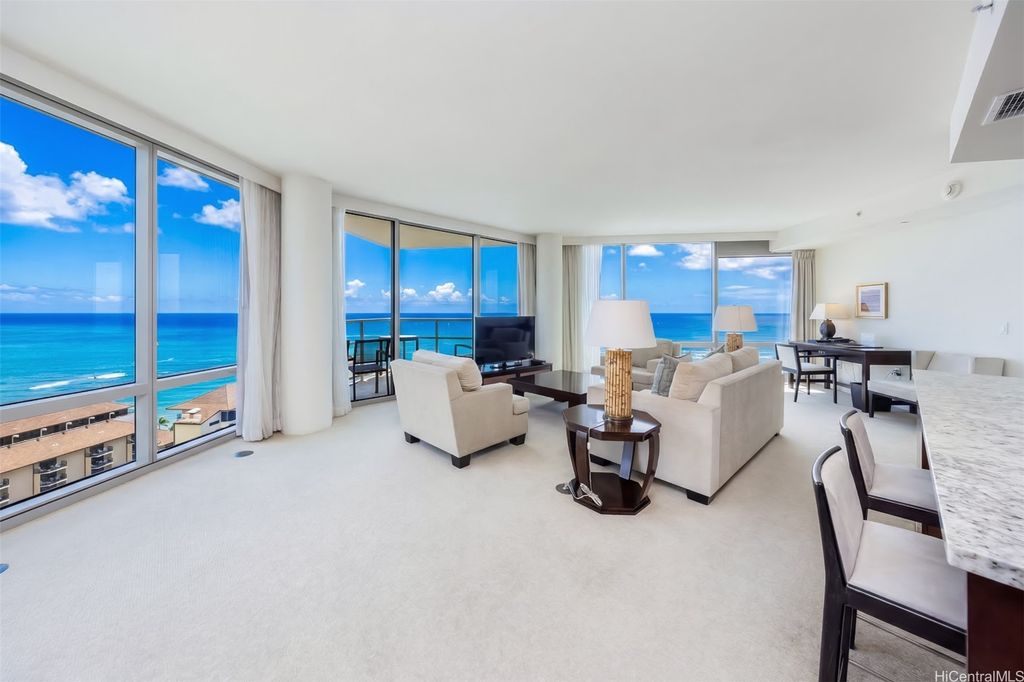 223 Saratoga Road 2410, Honolulu, HI 96815