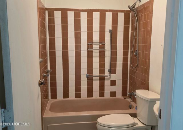 139A Farrington Court, Lakewood, NJ 08701
