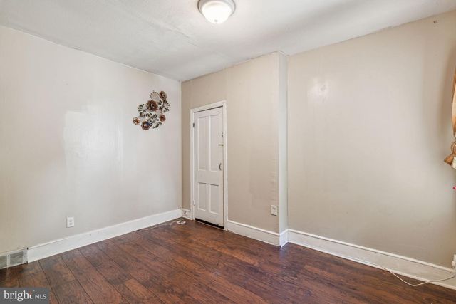 2203 ELLSWORTH ST, Philadelphia, PA 19146