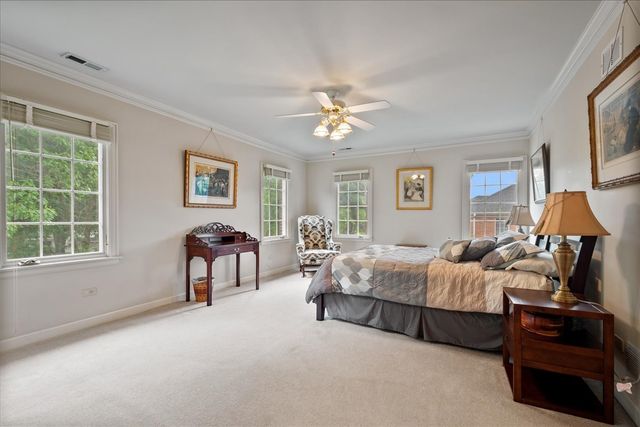 9035 Keystone Avenue, Skokie, IL 60076