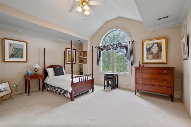 9035 Keystone Avenue, Skokie, IL 60076