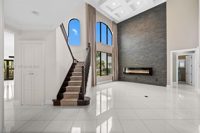 16796 Strasbourg Ln, Delray Beach, FL 33446